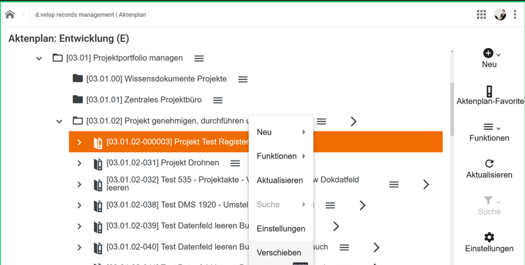 Der Aktenplan wird angezeigt. Die Akte 03.01.02-000003 Projekt Register ist markiert. Mit den drei waagerechten Strichen hinter dem Aktenname wurde ein Untermenü aufgerufen. Dort sind die Einträge Neu, Funktionen, Aktualisieren, Suche, Einstellungen und Verschieben vorhanden. Verschieben ist ausgewählt.